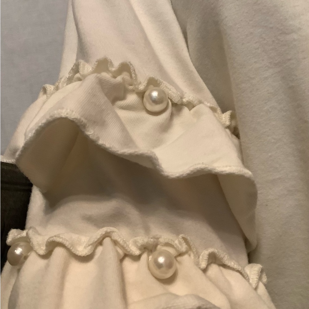 a.n.a Cream Boxy Coquette Ruffled 3/4 Sleeve Blouse - Picture 5 of 5